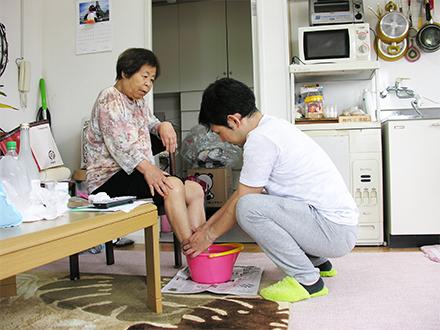 足浴介助
